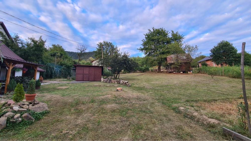 Casa plus teren de vanzare