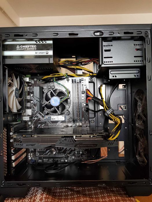 PC gaming GTX 1070 Asus Strix 16 GB RAM DDR4 i5 8400 + monitor 120hz