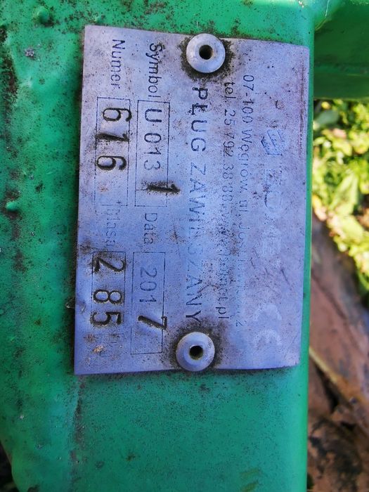 Vând plug 3 trupite