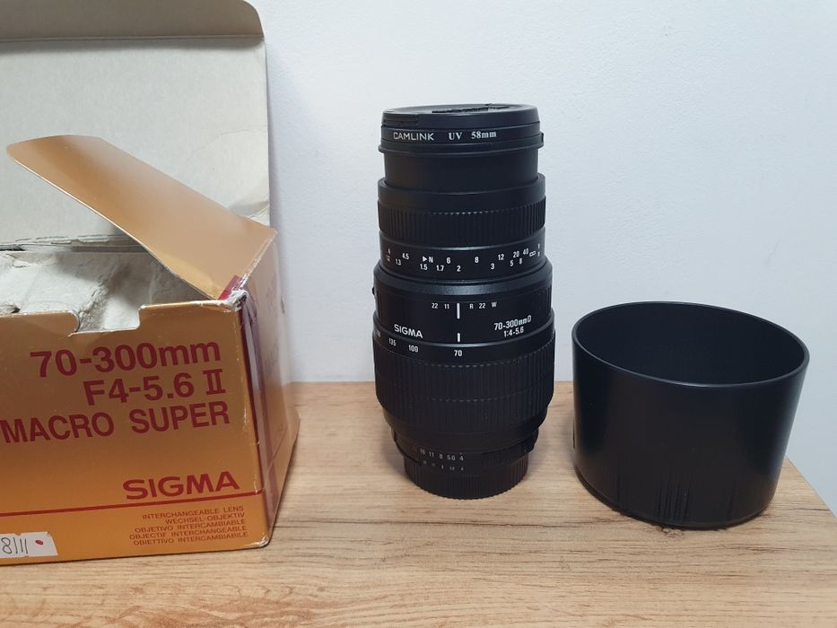 Обектив Sigma за Nikon 70-300 mm F4-5.6 Macro