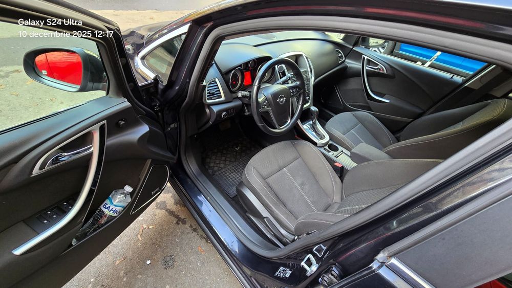 Opel Astra J 2011, 2000 tdci,cutie automata, 160 cp.
