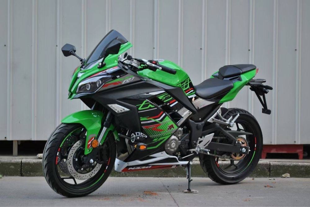 Kawasaki zx400 спорт байк