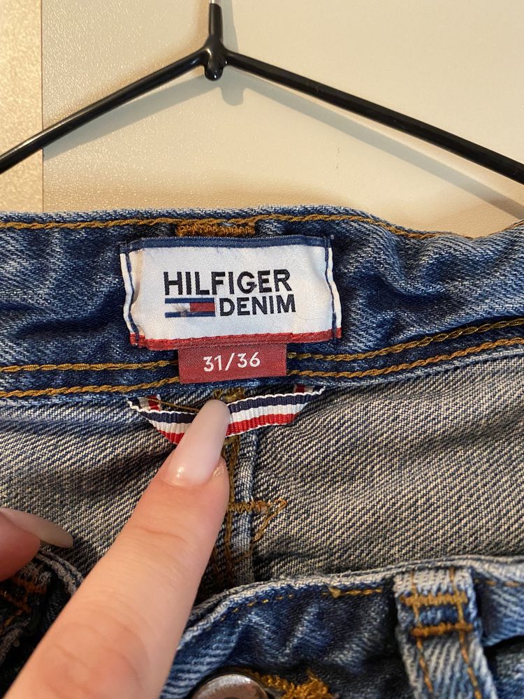 Blugi Tommy ,Replay si R8 barbati masuri diferite