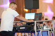 Dj  Evenimente  Nunta  Botez  Petreceri  Cununie  PoolParty  Private