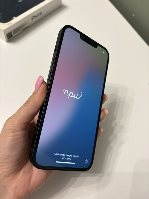 Продам iphone 13