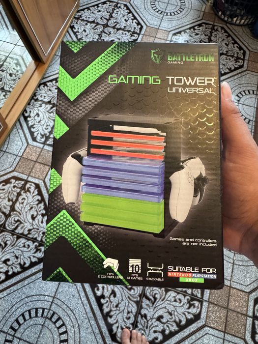 Стойка за Джойстици и Игри