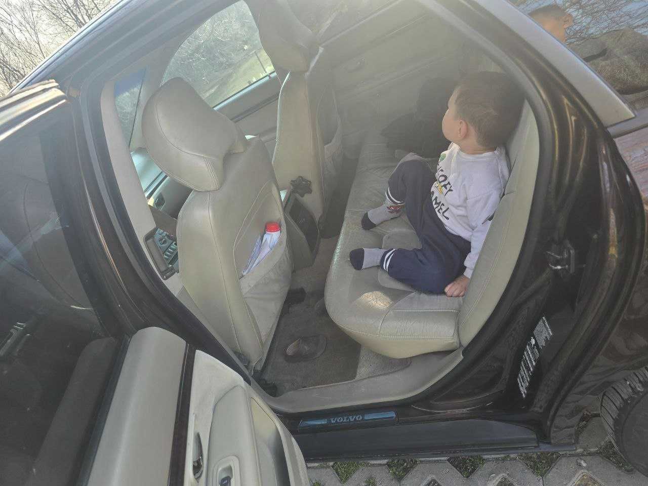 Продаю VOLVO S80