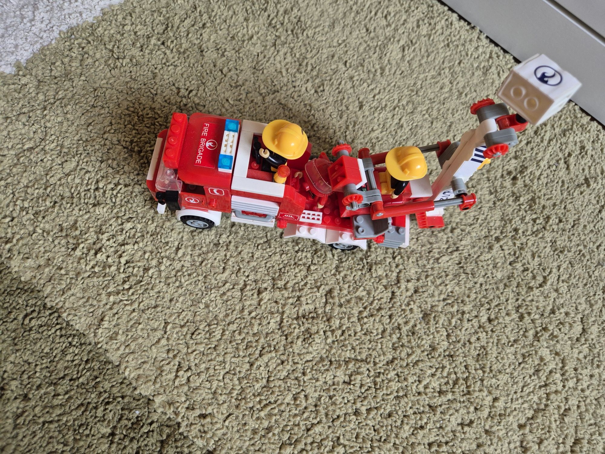 Израчки пожарна лего lego