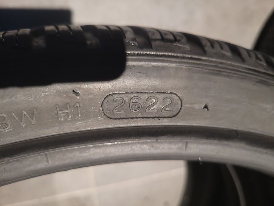 225 35 19 Anvelope de iarnă Hankook Dot  26.22