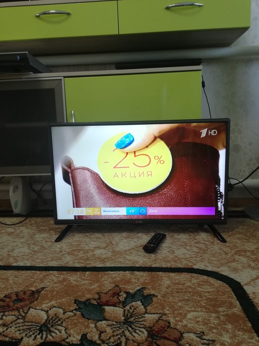 Продам телевизор LG 32lb552u