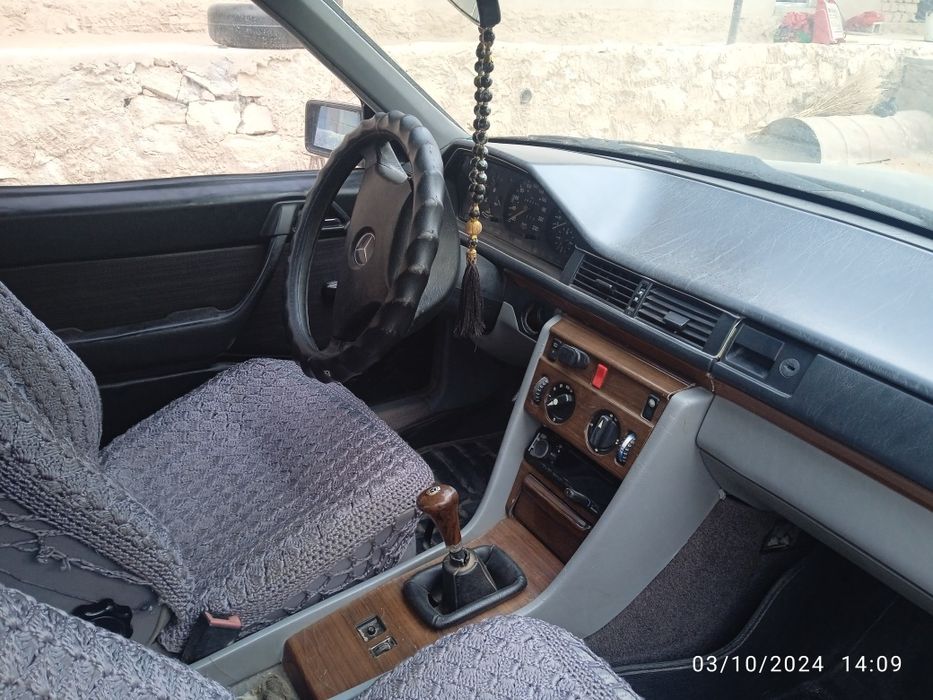 Mersedes Benz W 124