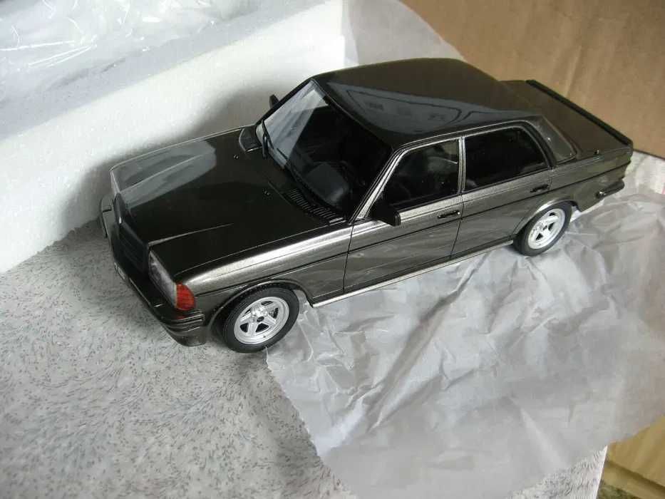 Macheta Mercedes Benz W123 Otto 1/18 AMG 2 modele diferite disponibile