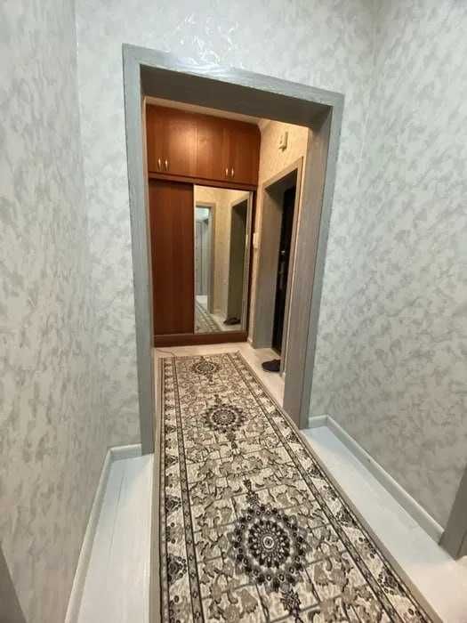 Mirzo Ulugbekda 3 xonali kvartira, 1-liniya, metro yaqin, qulay narxda