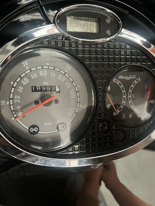 Vand scooter malaguti centri 125 cm
