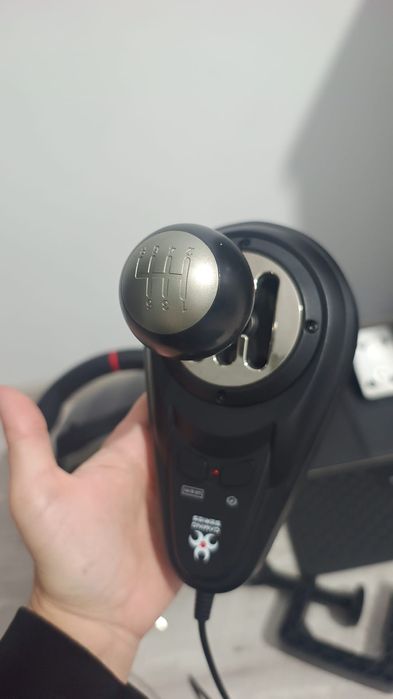 Vând sau schimb volan gaming miria mg7418