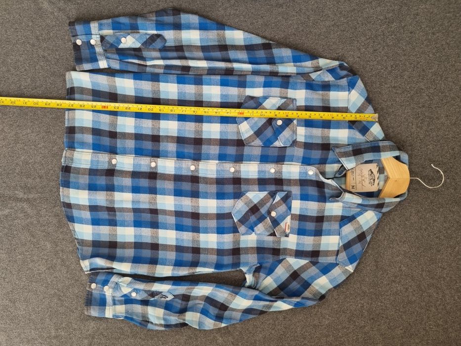 Cămaşaă Vans mărimea M