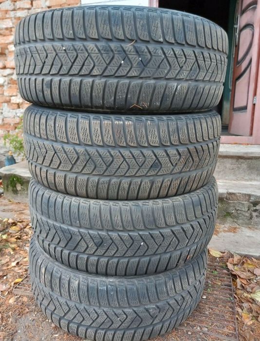 Anvelope iarna 225/55/16