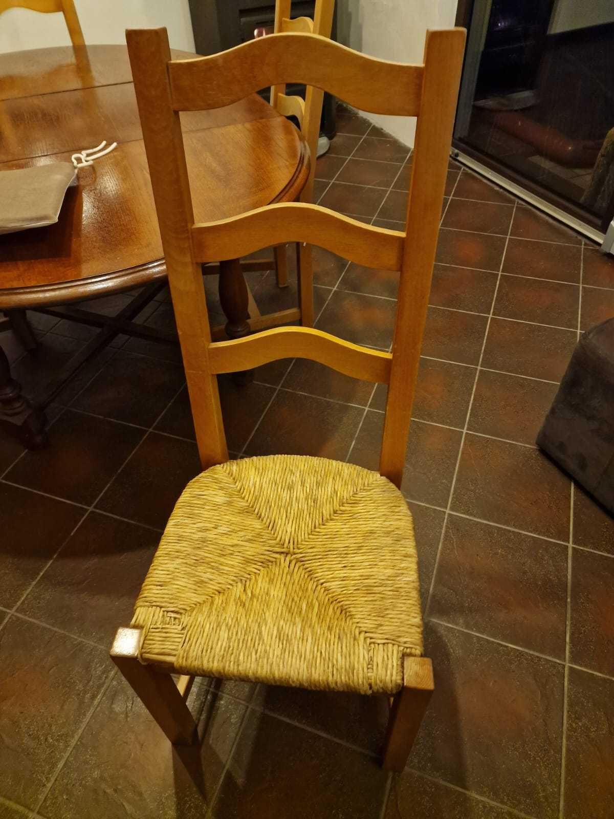 Set living masa extensibila + scaune lemn masiv