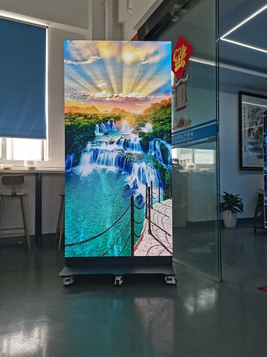 СУПЕР ЯРКИЙ LED ЭКРАН на колёсах для рекламы