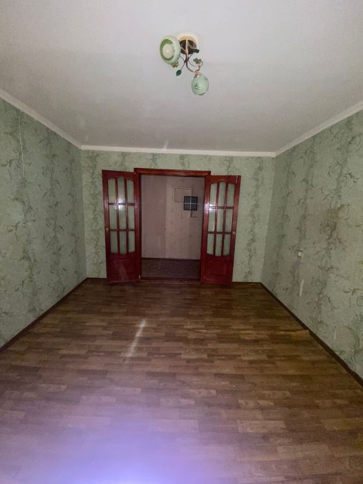 Срочно!!! Продам 2-х комнатную квартиру, мкр. Шугыла