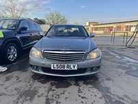 Мерцедес W204 2.2 дизел 2008 Г само на части