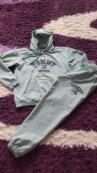 Trening dama original Tommy Hilfiger.