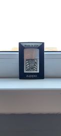 Запалка Zippo Break-Through Emblem