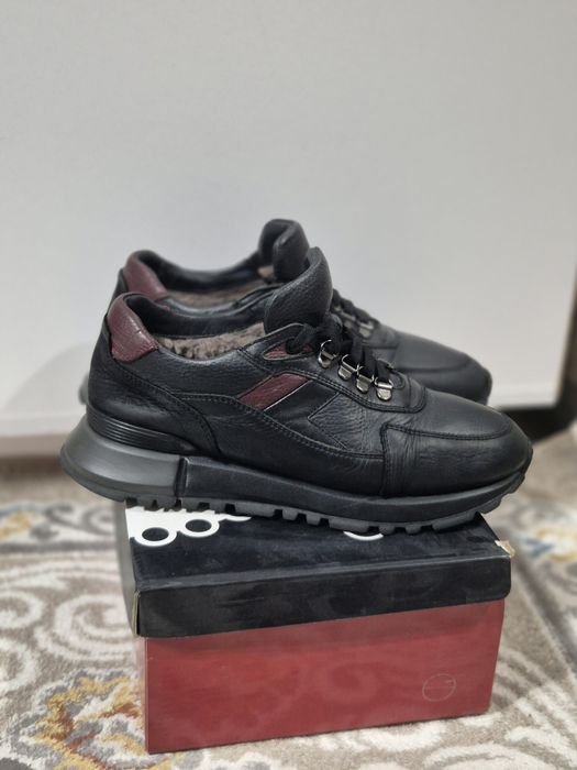 Зимние кроссовки