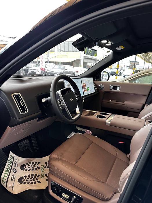 Lixiang L9 restyling notarius