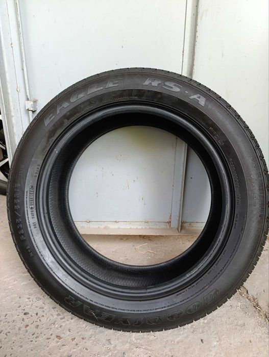 Автошина R 19/235/55 Good Year   EAGLE RS-A made Japan