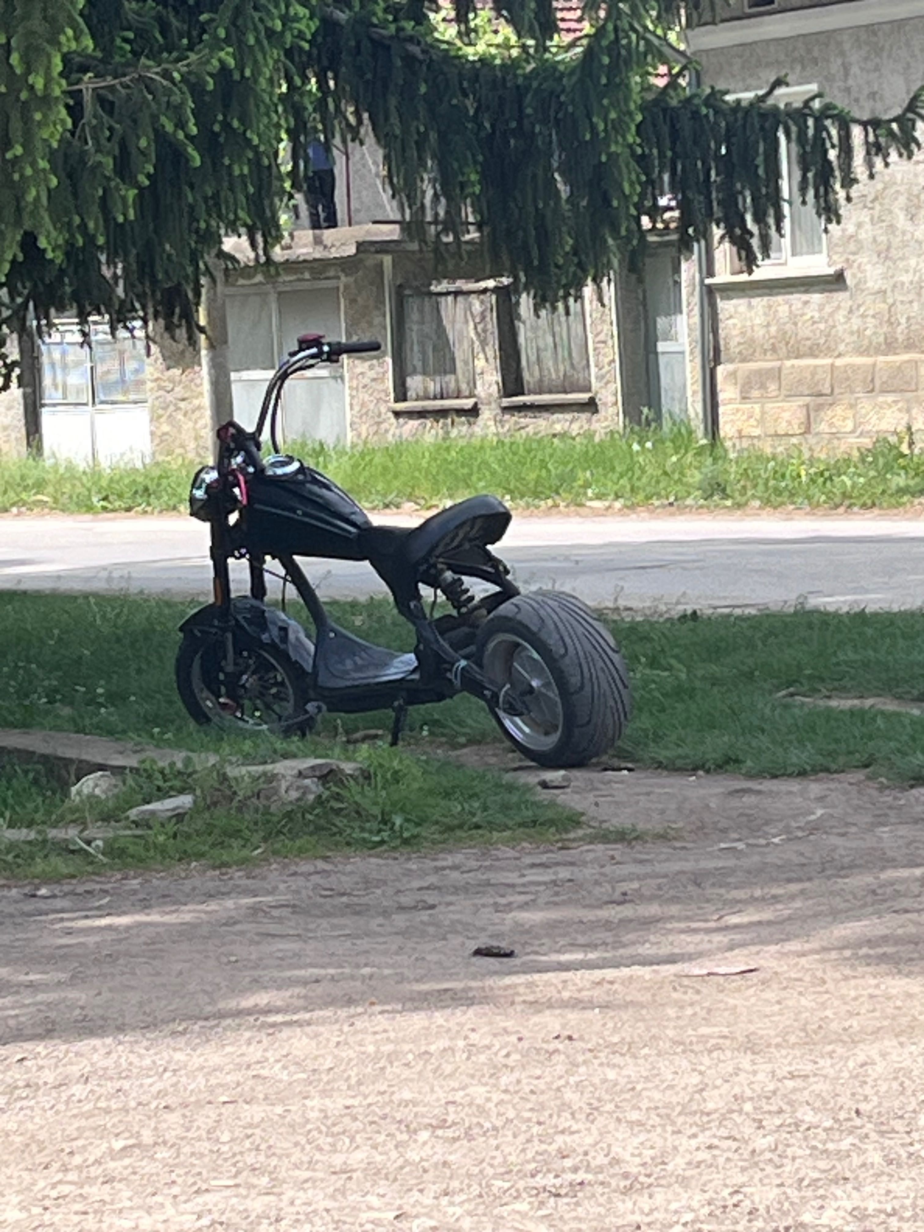 Мотор 2000W може и бартер работи пали