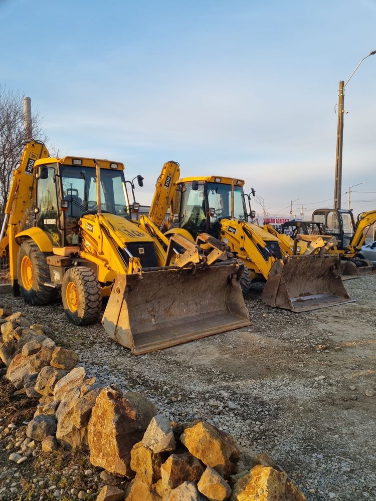 Buldoexcavator JCB 3cx buldo