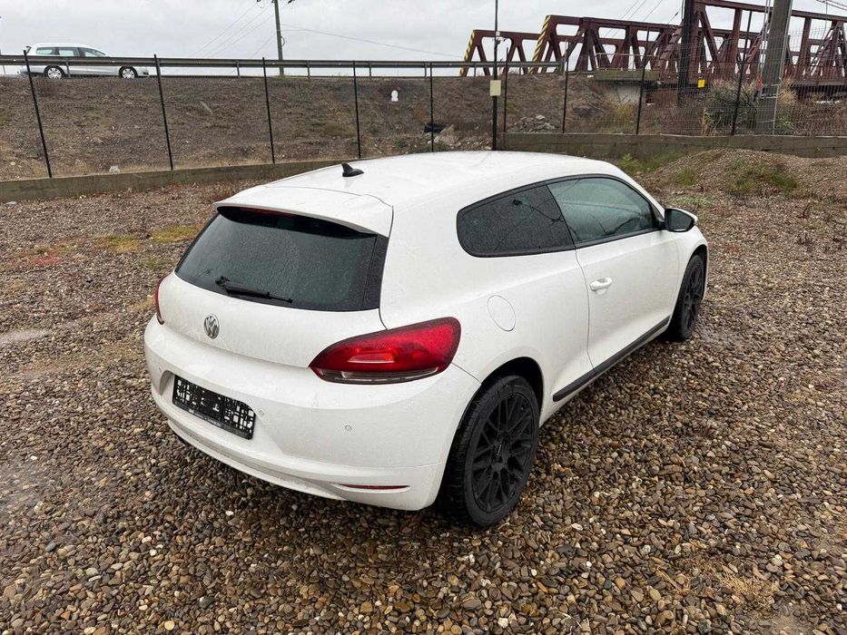 Volkswagen Scirocco 2.0d Usor avariat
