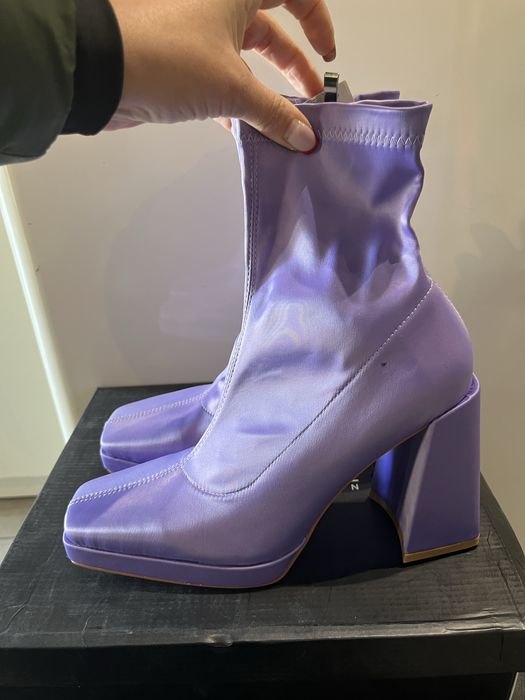 Дамски сатенени боти Raid номер 42