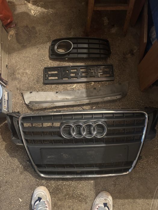 Grila,suport numar audi a 5