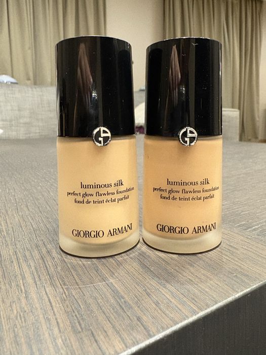 Фон дьо тен Dior, Armani