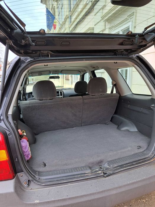 Tuareg Mazda Tribut