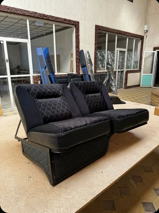 Диван в камаз с железной панелью