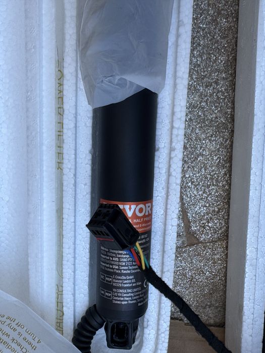 Електрически амортисьори багажник шкода