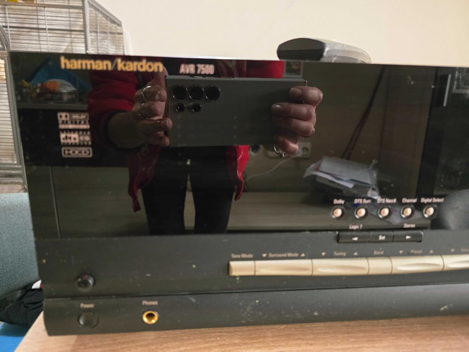 Усилвател harman kardon