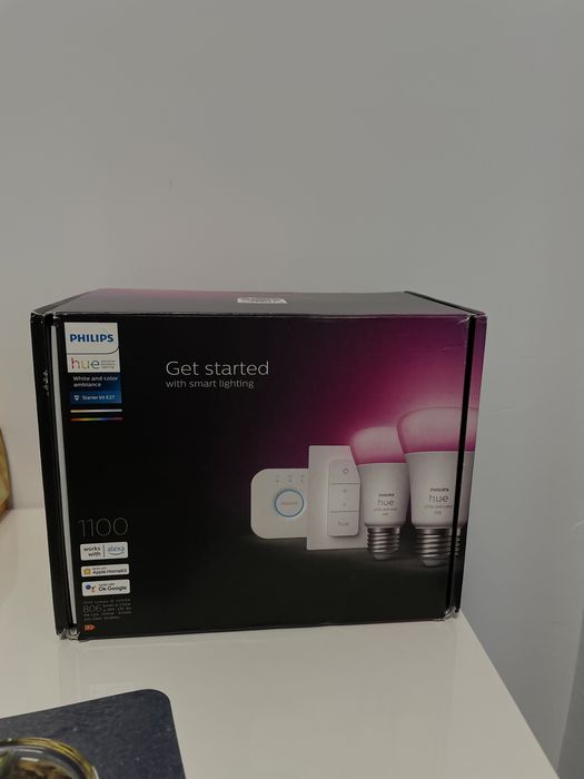 Pachet kit baza 2 becuri LED RGB Phillips,Hue,Blietooth,Zigbee