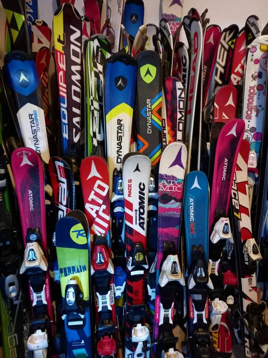 schiuri adulti si copii schi clapari bete casca