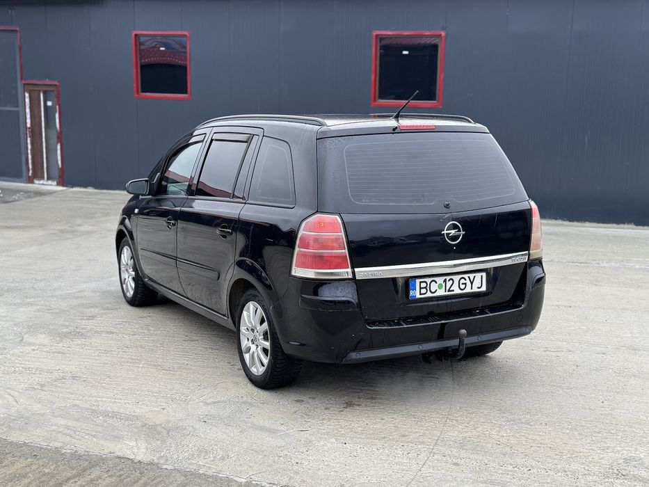 Opel zafira 1.9dcti 2008 /7 locuri/