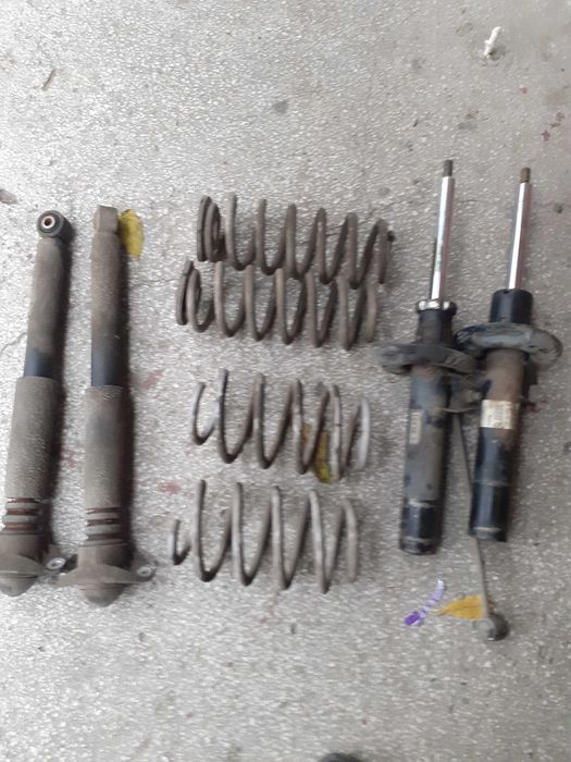 Vand suspensie spor,