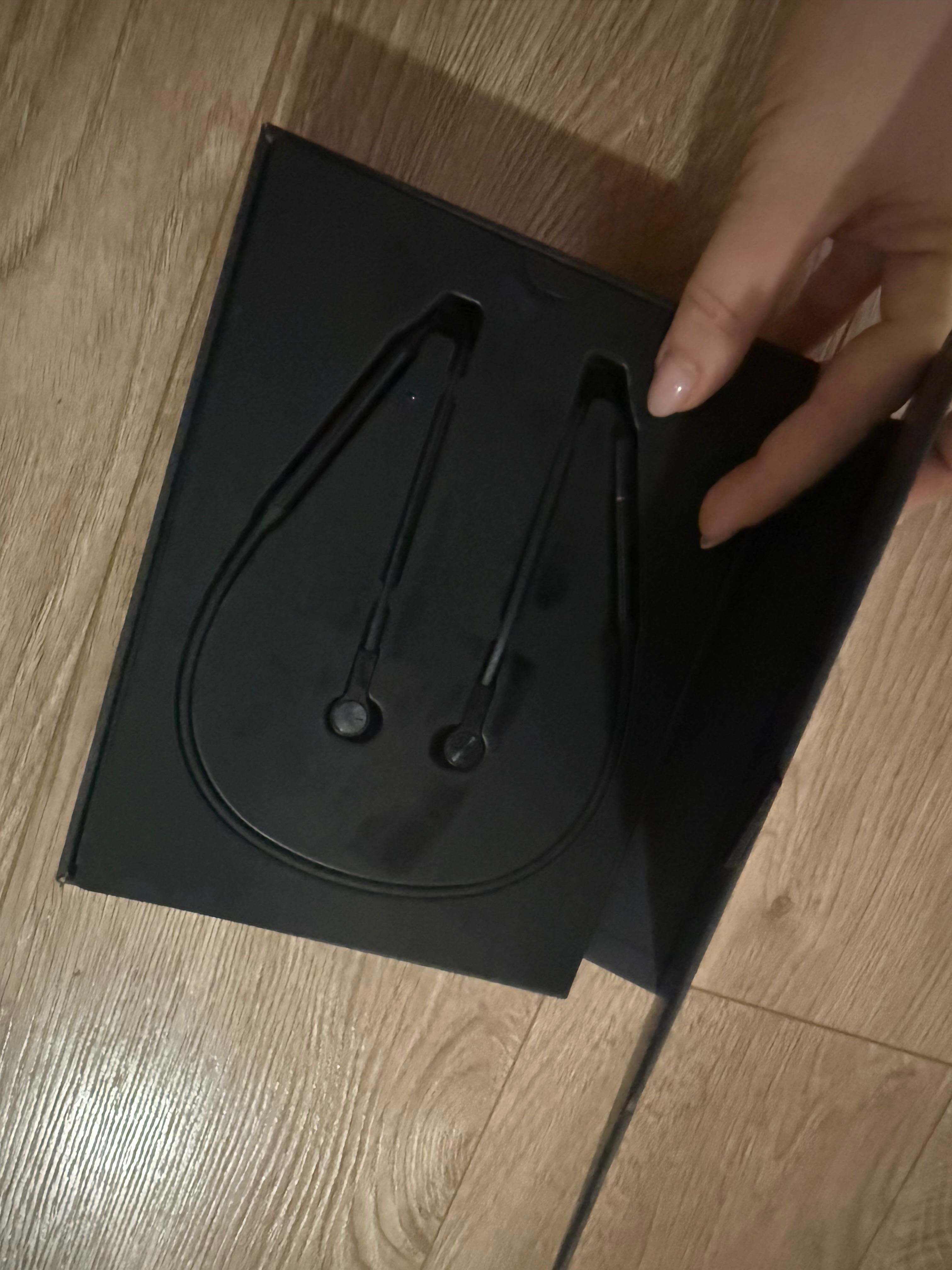Huawei free lace слушалки