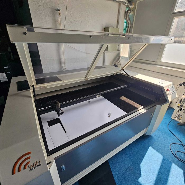 Laser/ gravator CO2 Profesional Bodor, 100x160cm, 130W, WiFi, Ruida