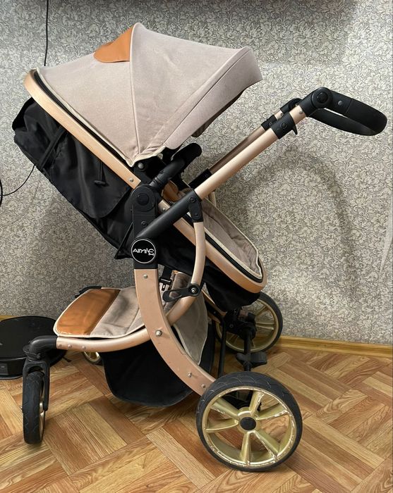 Продам детскую коляску