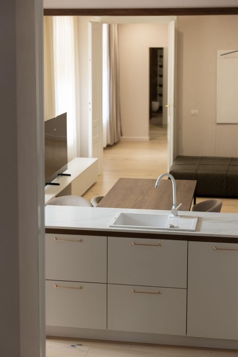 Apartament central 4 camere