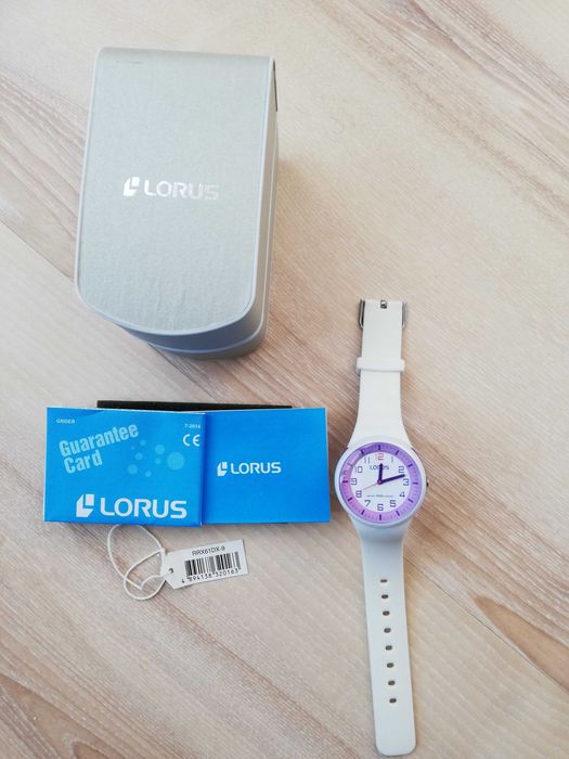 Дамски силиконов часовник Lorus Watch RRX61DX9