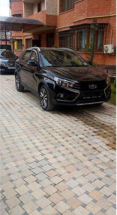 Lada vesta cw cross